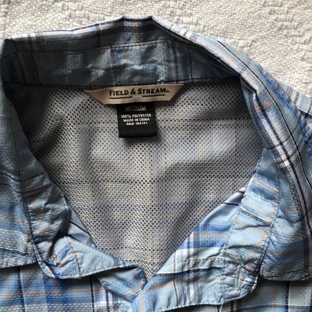 ✨Field & stream button down - Picture 4 of 5
